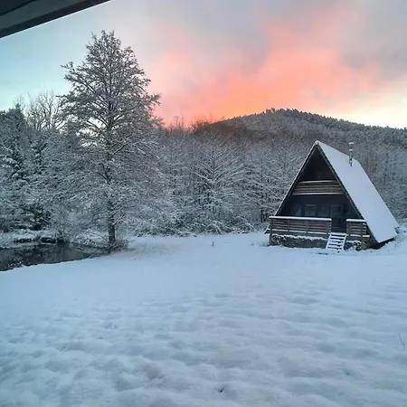 Chalet Atypique En A Larmorique En Pleine Nature Saint-Die-des-Vosges